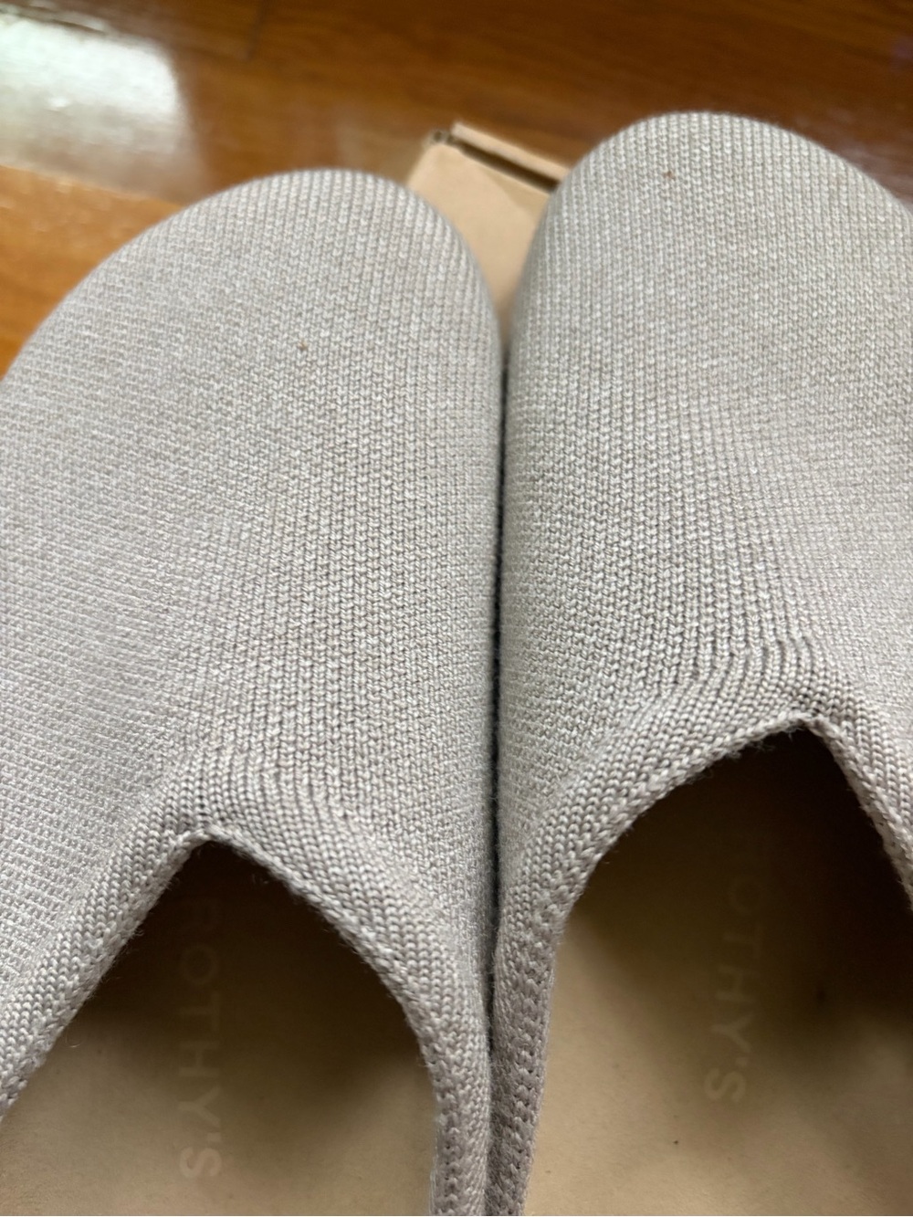 Rothy's Women’s The Casual Clog (Dove) US 7 - Picture 7 of 12
